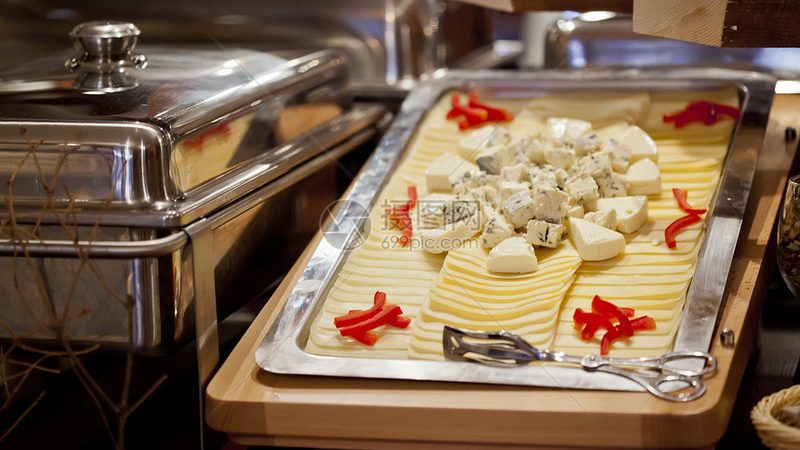 包装标识内容：散装粮油包装标识内容应包括以下信息：